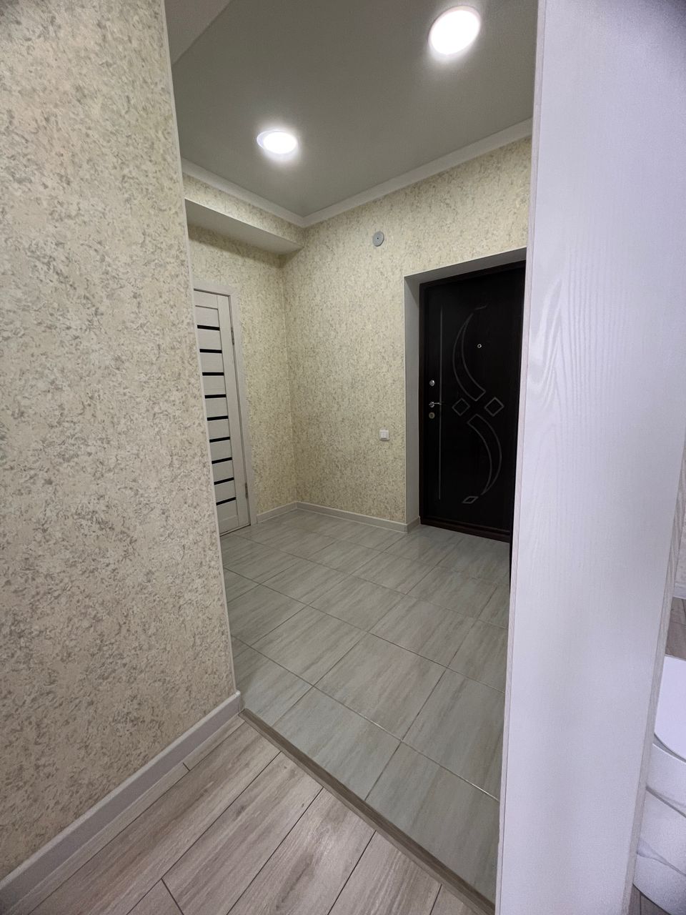 Элитка, 2 ком, 60 м2, этаж 7/10, Сост: Хорошее - фото 2