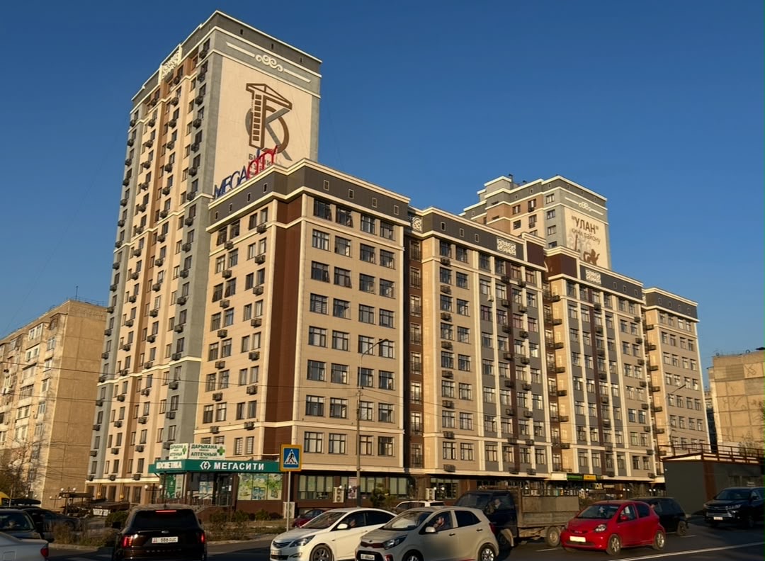 Продажа, Элитка, 2 ком, 75 м2, этаж 2/18, ж/к Мега Сити (Mega City), Сост: Евроремонт - фото 2