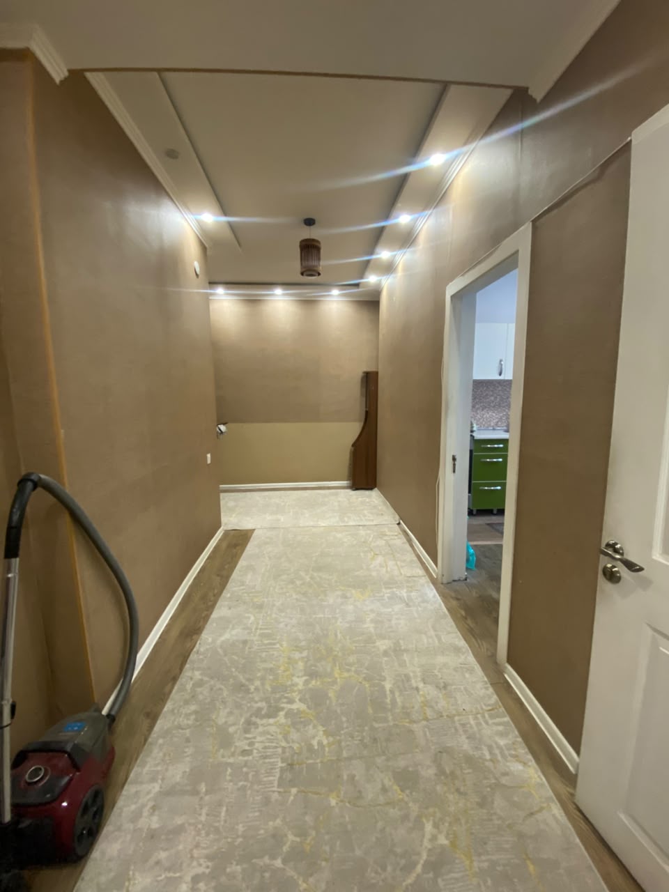 Элитка, 2 ком, 86 м2, этаж 6/9, Сост: Среднее - фото 4
