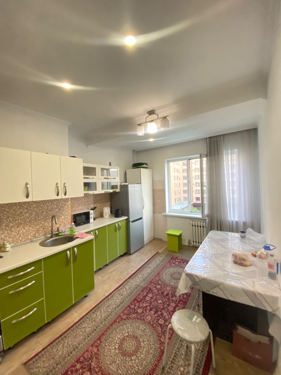 Элитка, 2 ком, 86 м2, этаж 6/9, Сост: Среднее - фото 11