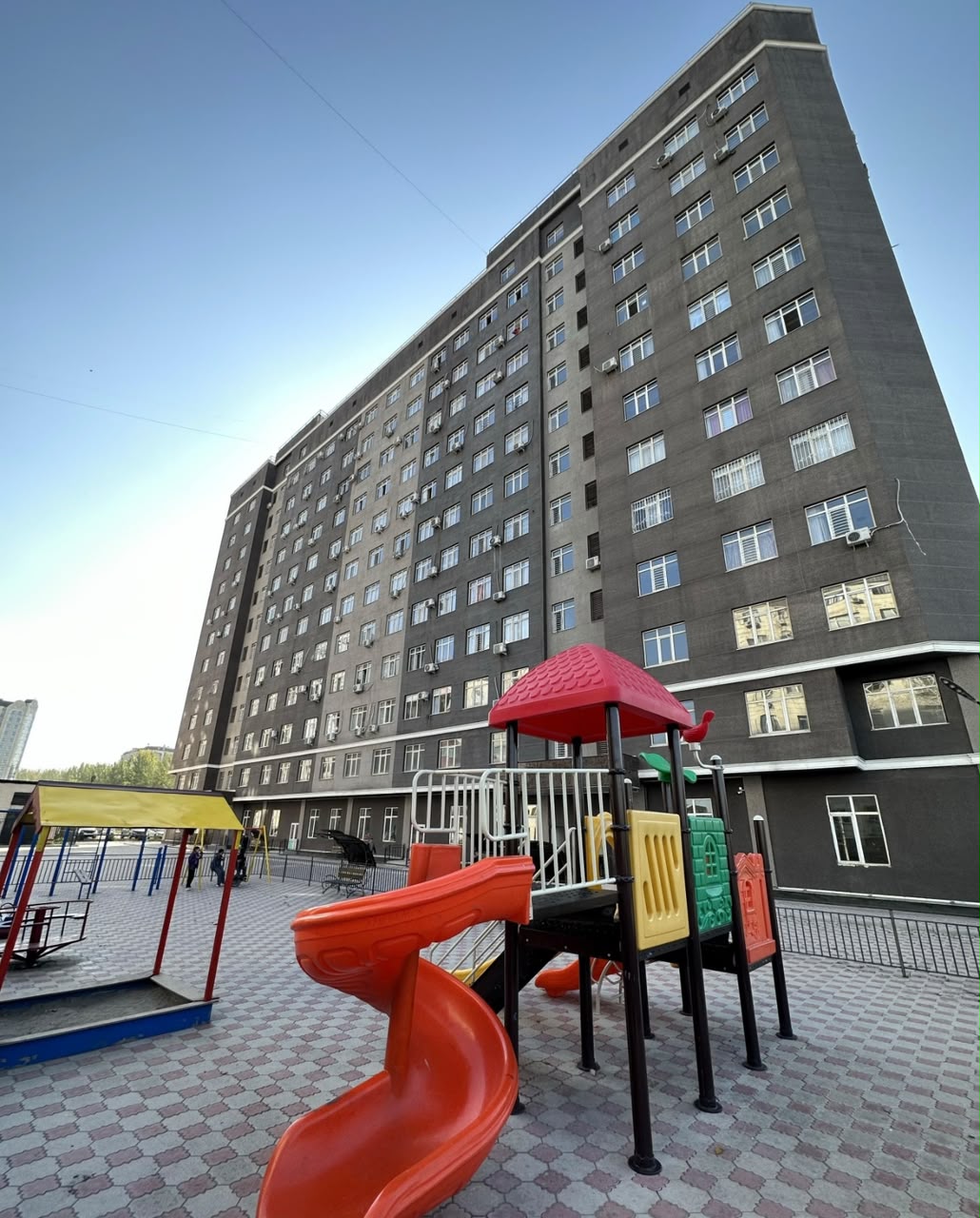 Элитка, 3 ком, 130 м2, этаж 6/12, ж/к Тынчтык (Мира/Юж.маг), Сост: Хорошее - фото 4