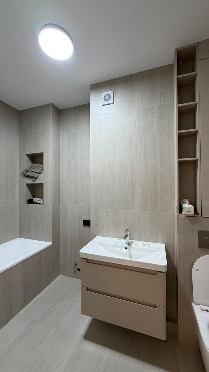 Элитка, 58 м2, этаж 2/16, ж/к Венеция (Venezia) - фото 3
