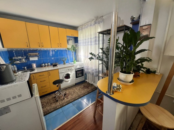 Продажа, Хрущёвка, 2 ком, 42 м2, этаж 4/4, Сост: Хорошее - фото 2