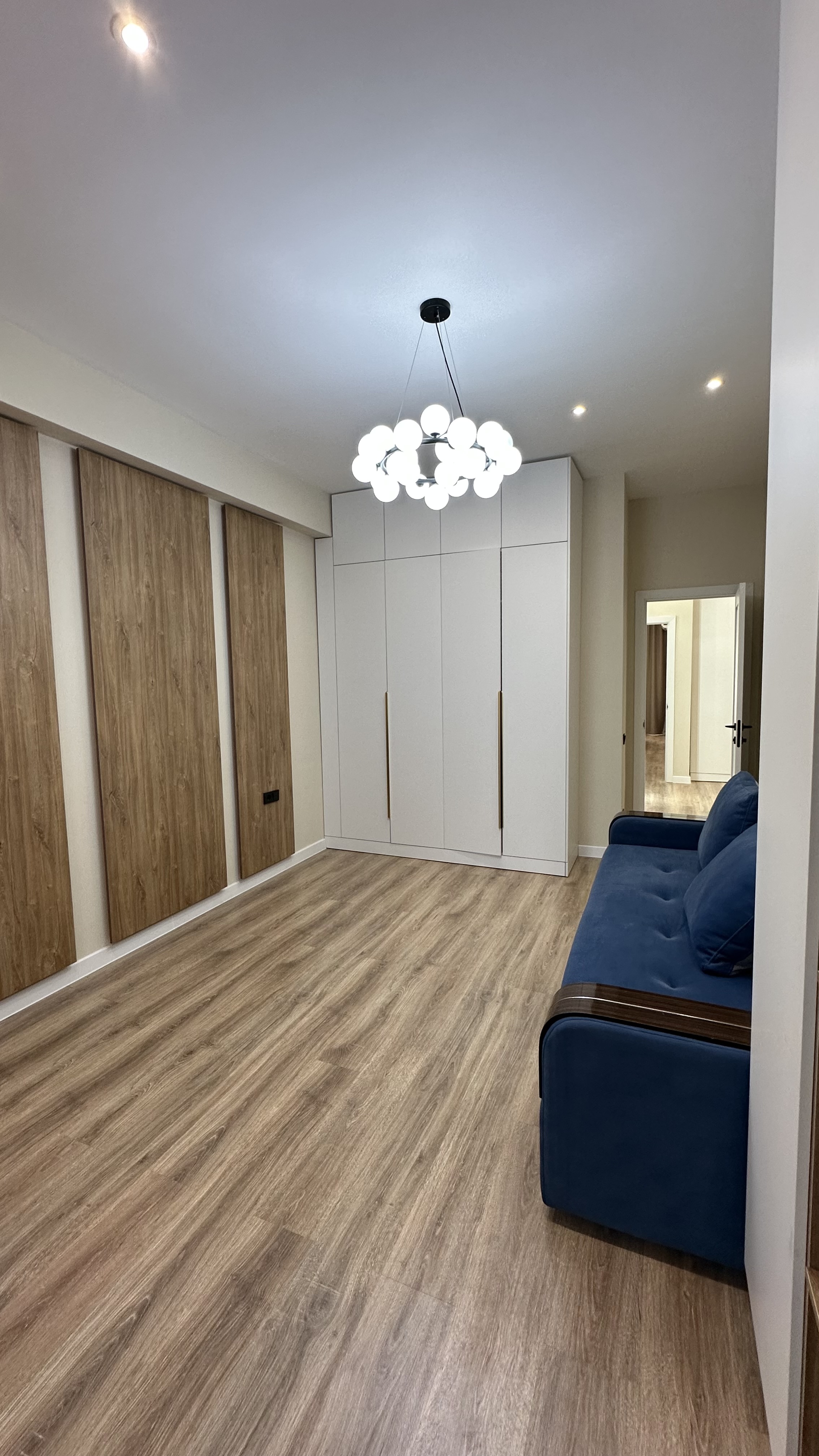 Продажа, Элитка, 3 ком, 107 м2, этаж 2/12, ж/к Вегас (Vegas), Сост: Евроремонт - фото 5