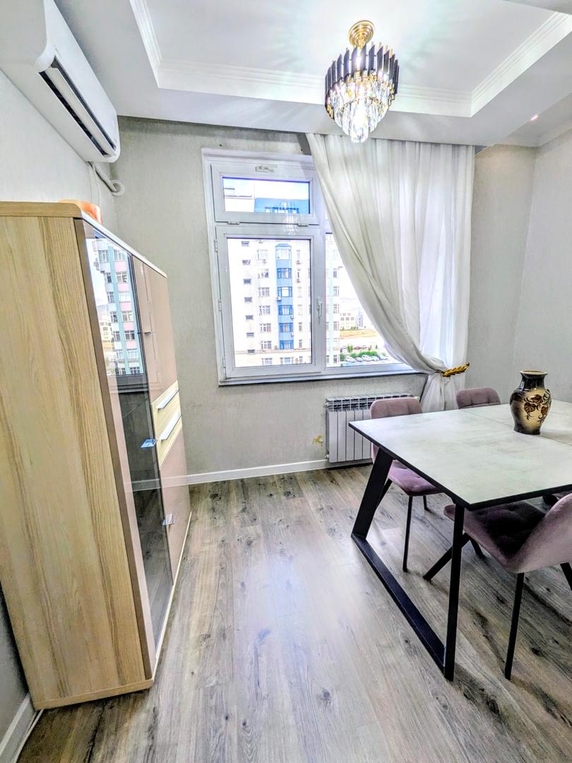 Аренда, Элитка, 3 ком, 117 м2, этаж 5/10, ж/к Акун, Сост: Евроремонт - фото 7