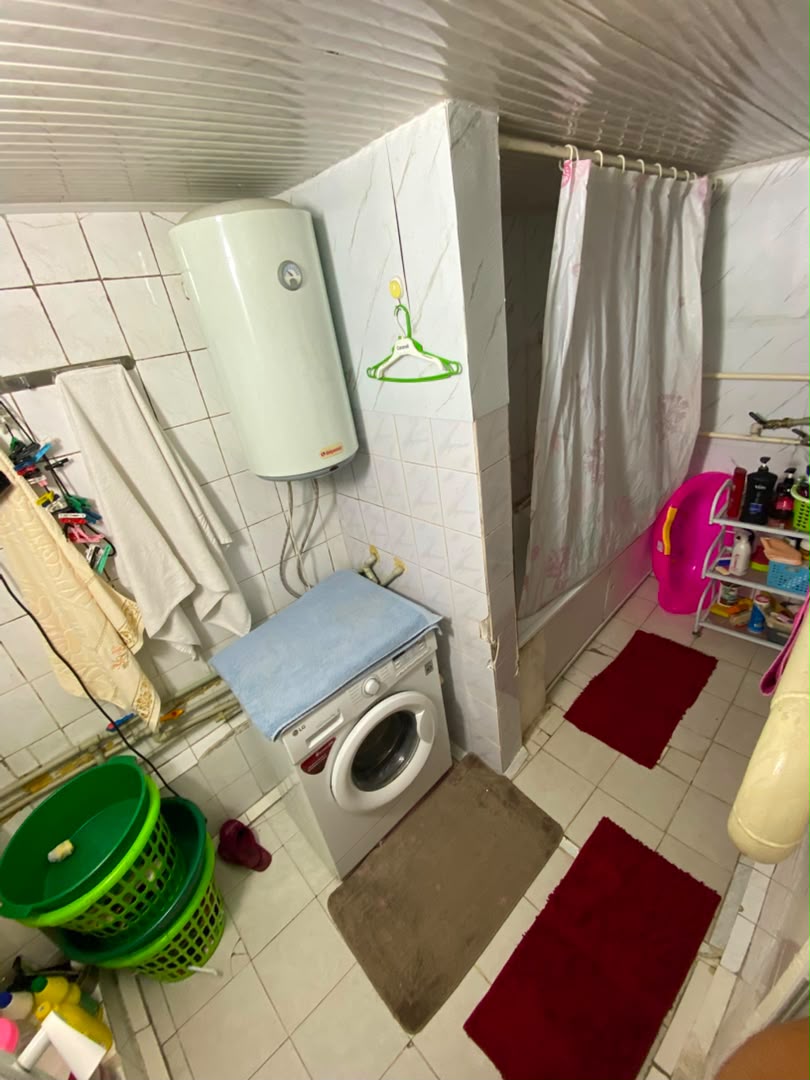4 ком, Хрущёвка, 136 м2, этаж 1/3, Сост: Хорошее - фото 2