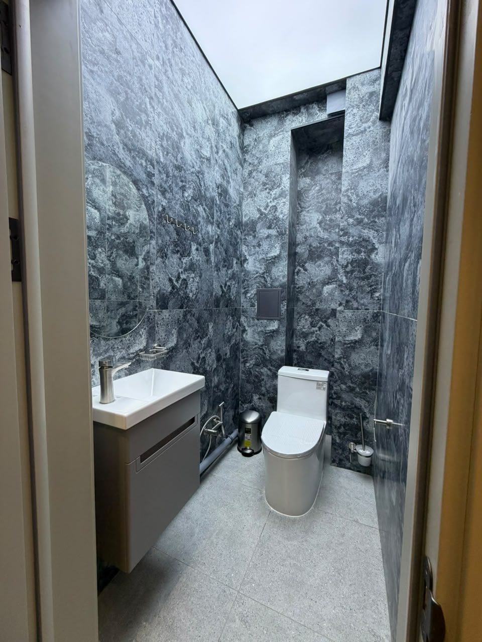 Элитка, 3 ком, 82.5 м2, этаж 4/10, Сост: Евроремонт - фото 8