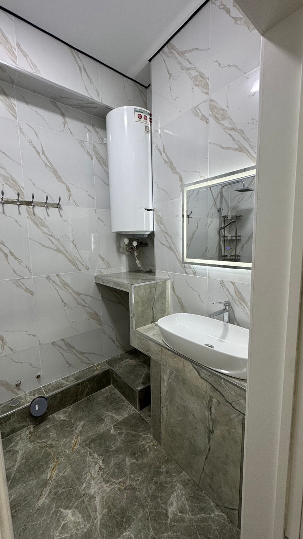 Элитка, 2 ком, 70 м2, этаж 2/14, ж/к Восточный Парк (Vostochnyi Park), Сост: Евроремонт - фото 4