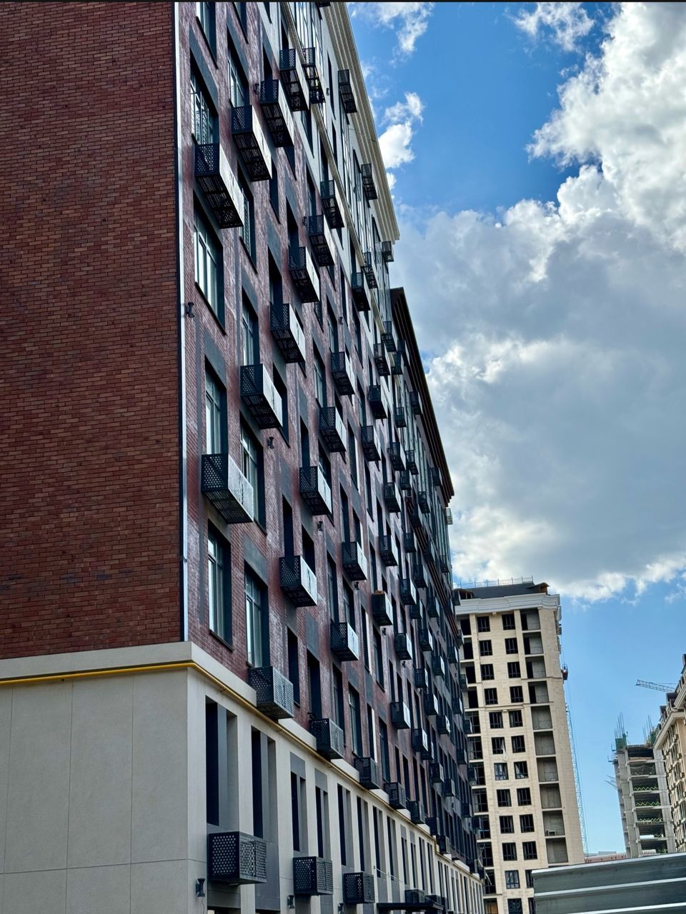 Элитка, 1 ком, 39.38 м2, этаж 12/15, ж/к Нью-Йорк сити (New York city), Сост: Строящийся ПСО - фото 1