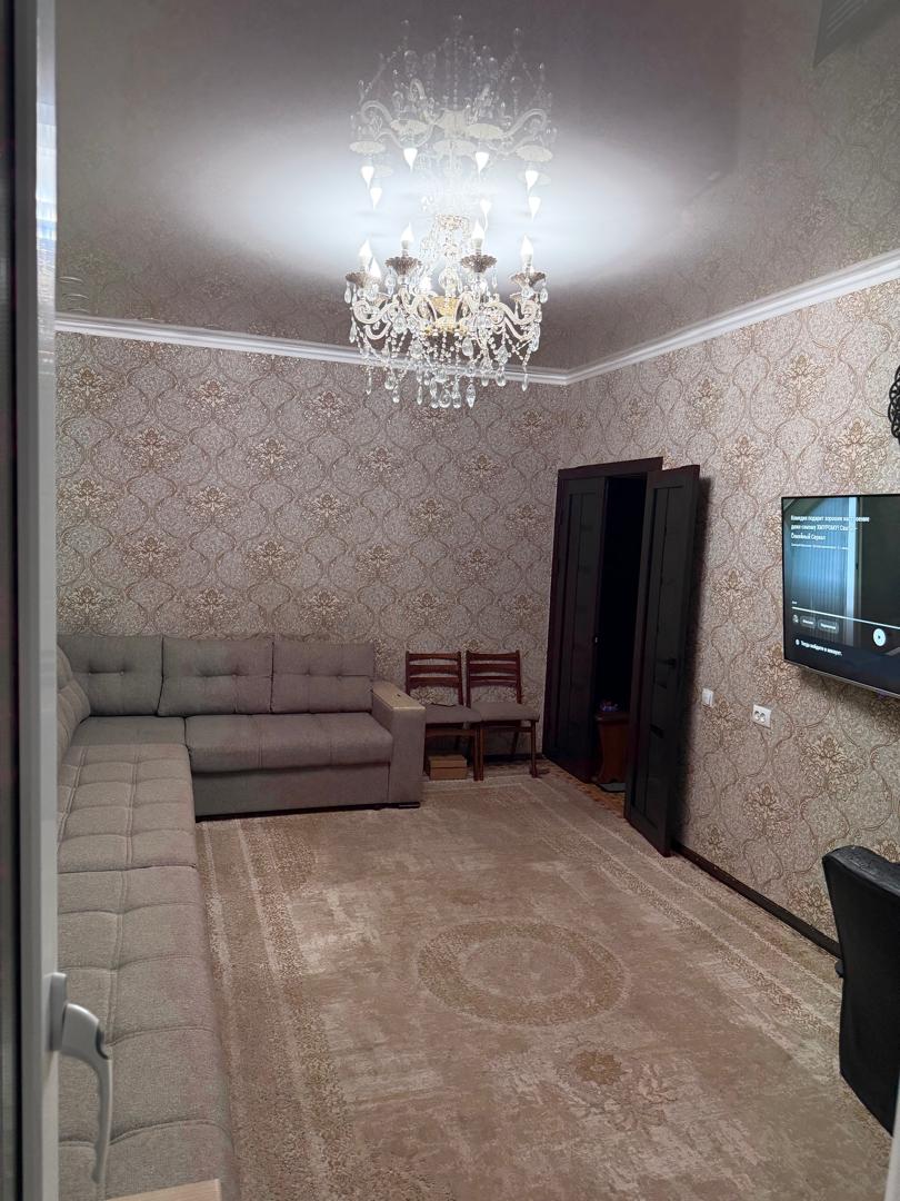 Продажа, 106 серия, 1 ком, 35 м2, этаж 5/9, Сост: Евроремонт - фото 1