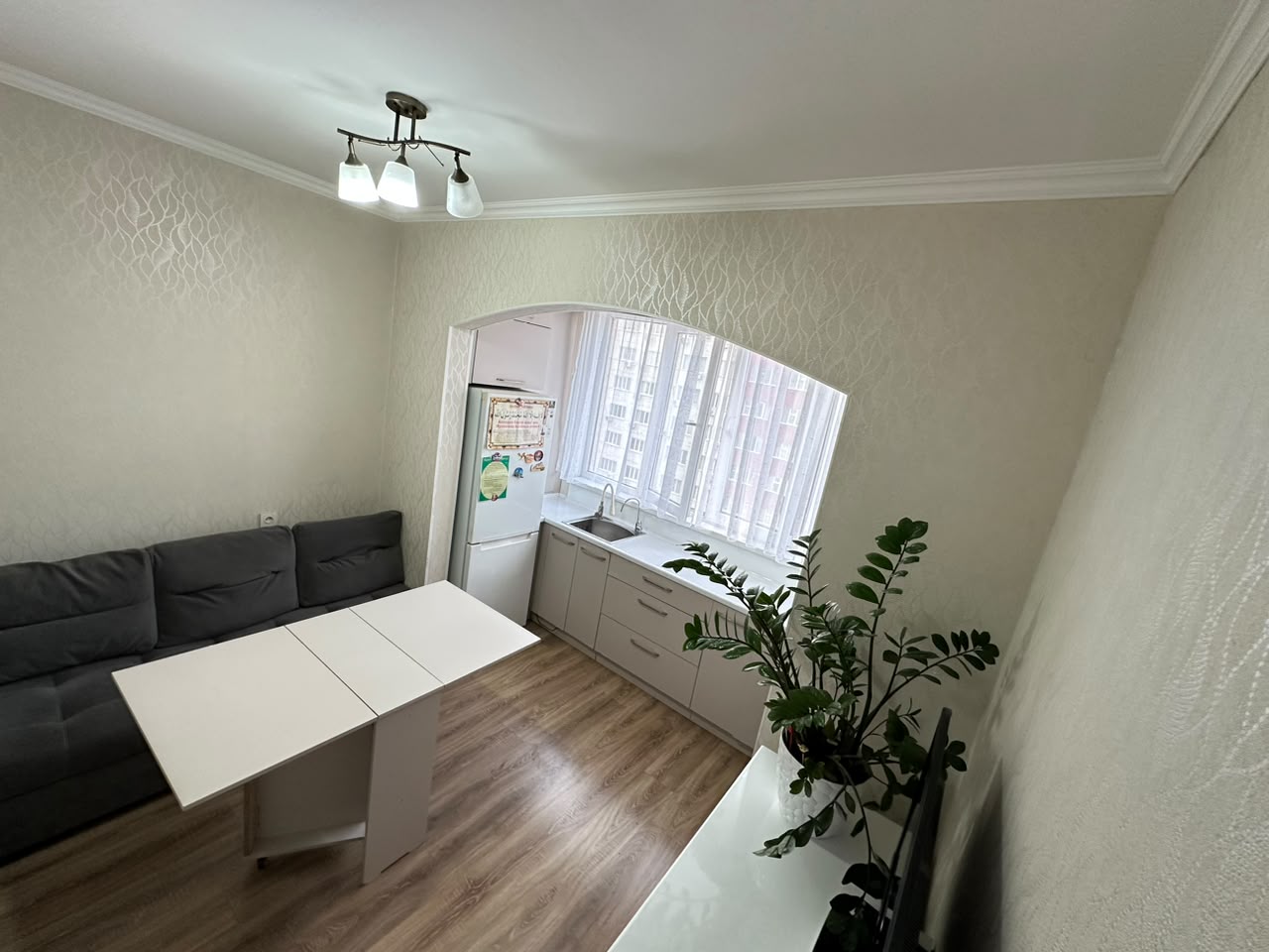 Элитка, 1 ком, 45 м2, этаж 8/9, ж/к ЖК Сары-Челек, Сост: Хорошее - фото 1