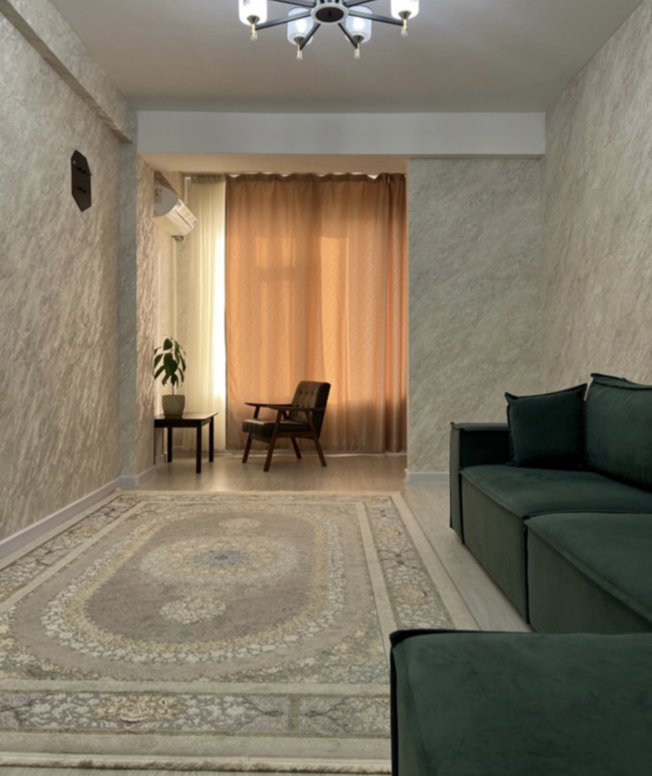 Продажа, Элитка, 2 ком, 52 м2, этаж 11/14, ж/к Ала-Тоо (Ala-Too), Сост: Евроремонт - фото 2