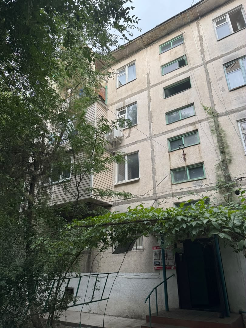 2 ком, 104 серия, 43 м2, этаж 2/4, Сост: Среднее - фото 3