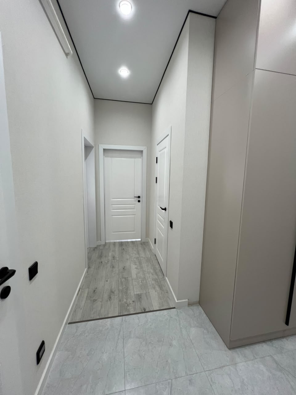 Продажа, Элитка, 2 ком, 56 м2, этаж 4/4, ж/к Азия Курулуш, Сост: Евроремонт - фото 1