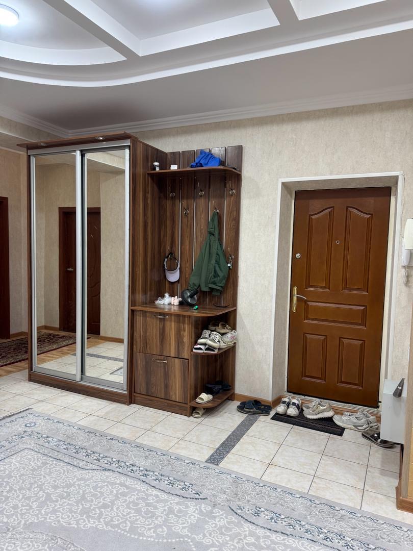 Элитка, 4 ком, 170 м2, этаж 5/10, ж/к Байтур, Сост: Евроремонт - фото 21