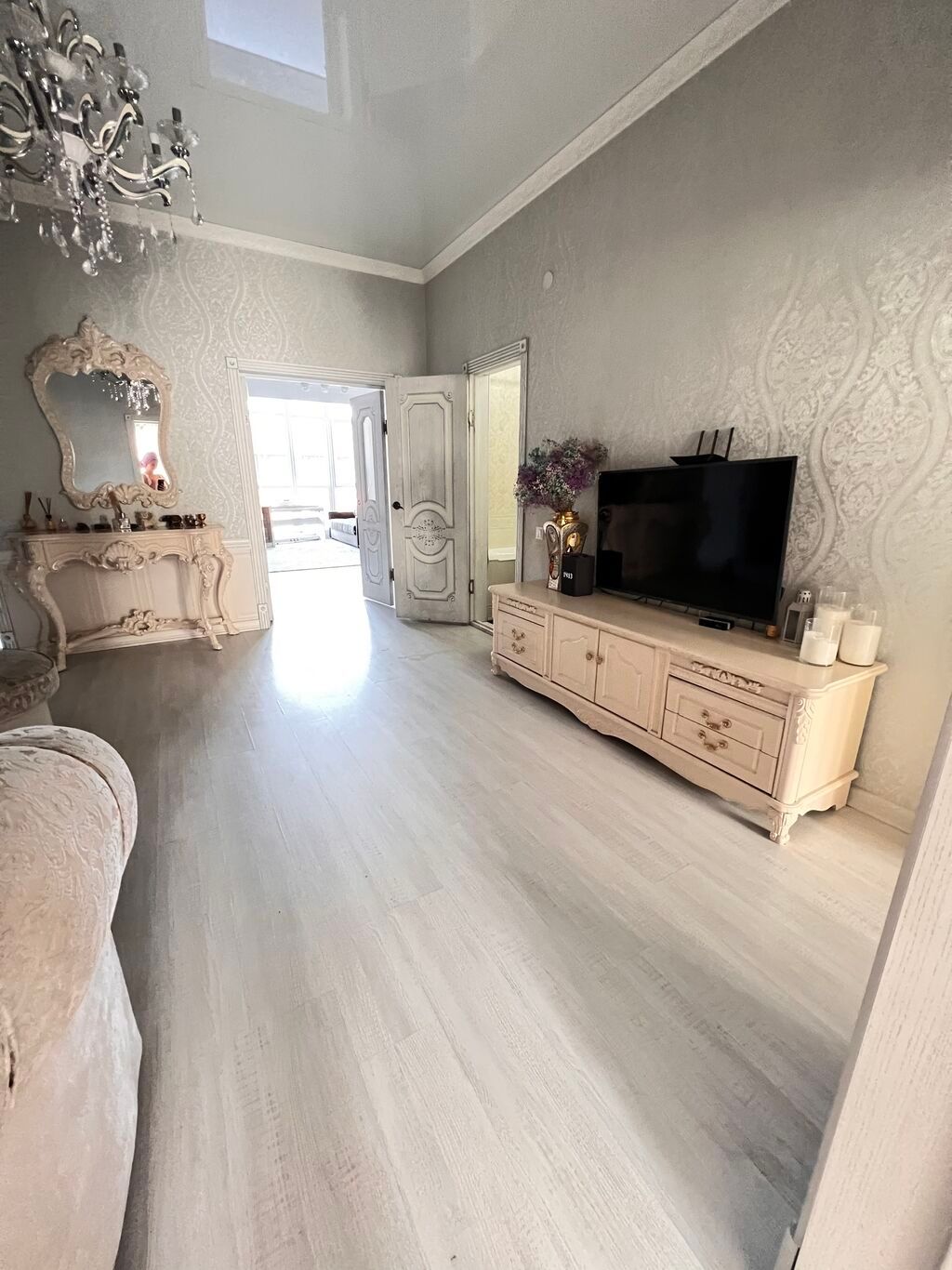 Элитка, 4 ком, 120 м2, этаж 3/11, ж/к Мега Сити (Mega City), Сост: Евроремонт - фото 8