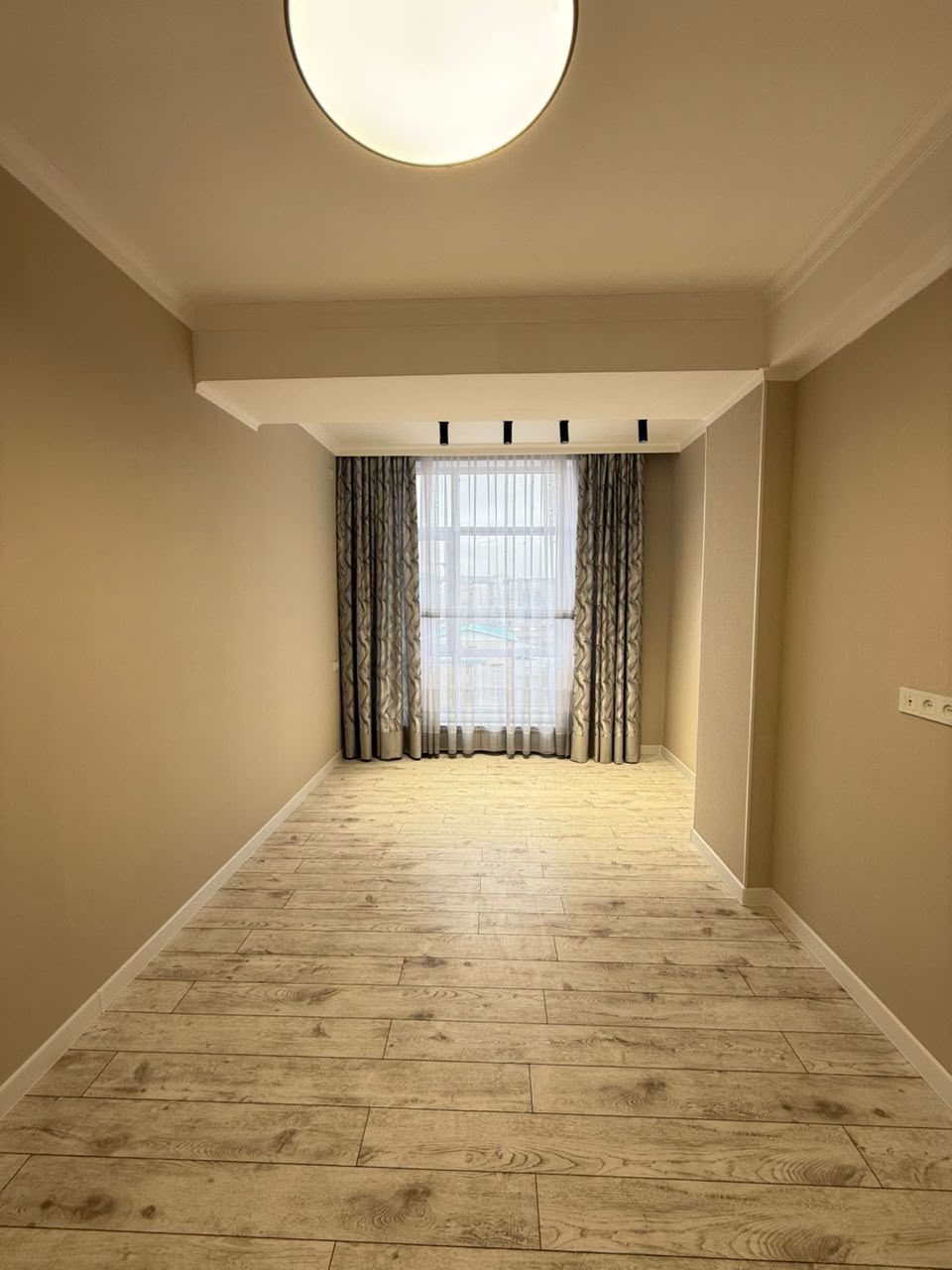 Продажа, Элитка, 3 ком, 86 м2, этаж 9/16, ж/к Aalam City, Сост: Евроремонт - фото 2