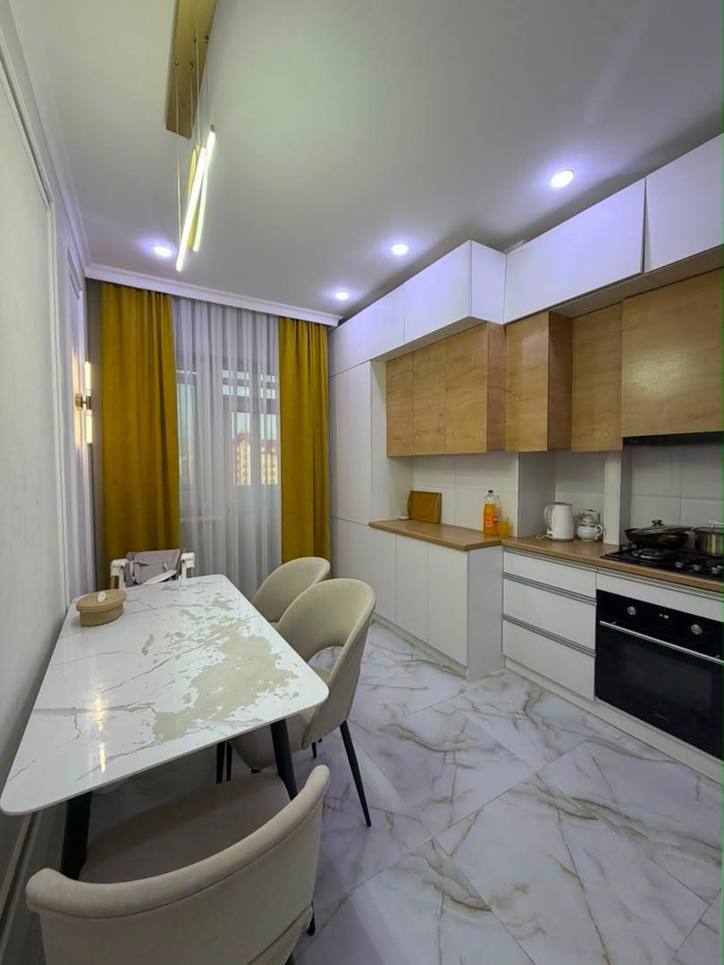 Элитка, 3 ком, 90 м2, этаж 11/14, ж/к Ихлас Джал-15, Сост: Евроремонт - фото 4