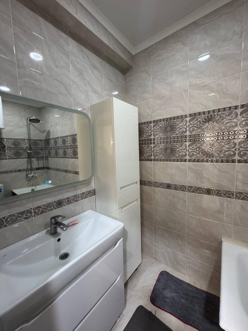 Элитка, 2 ком, 82.1 м2, этаж 10/11, Сост: Евроремонт - фото 3