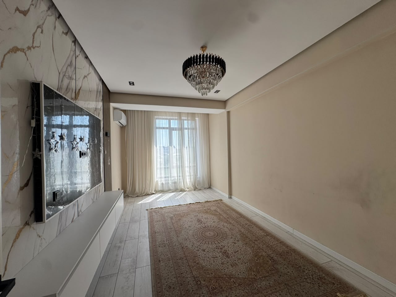 Элитка, 2 ком, 70 м2, этаж 7/15, ж/к Континенталь (Continental), Сост: Евроремонт - фото 5