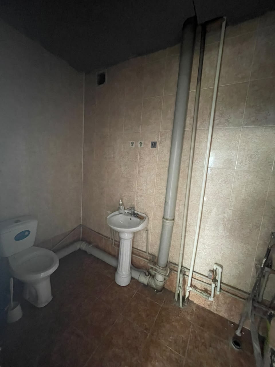 Офис, Коммерческая, 89 м2, этаж 11/4, Сост: Хорошее - фото 2