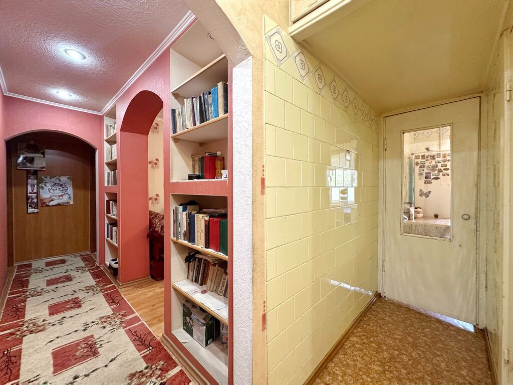 3 ком, 104 серия, 58 м2, этаж 2/5, Сост: Среднее - фото 12