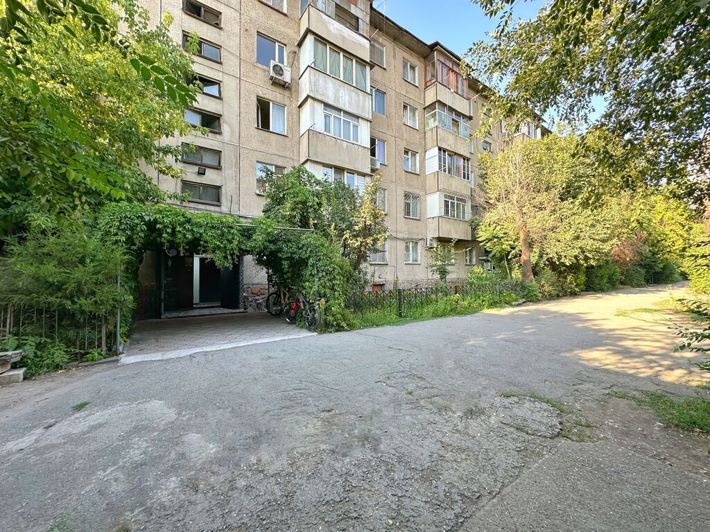 3 ком, 104 серия, 58 м2, этаж 2/5, Сост: Среднее - фото 15