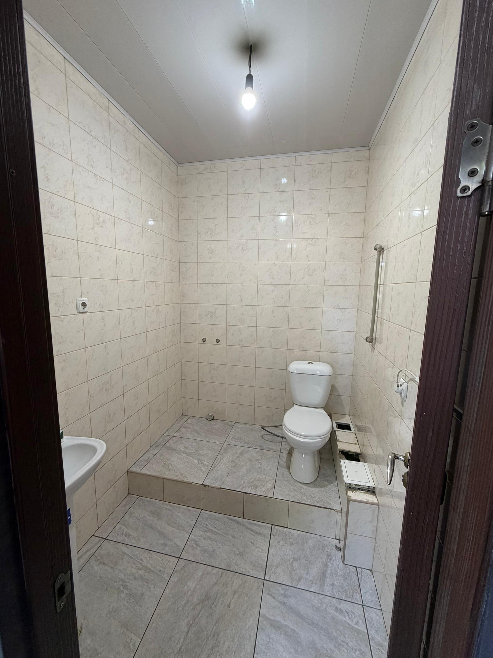 Продажа, Офис, Коммерческая, 80 м2, этаж 1/3 - фото 6