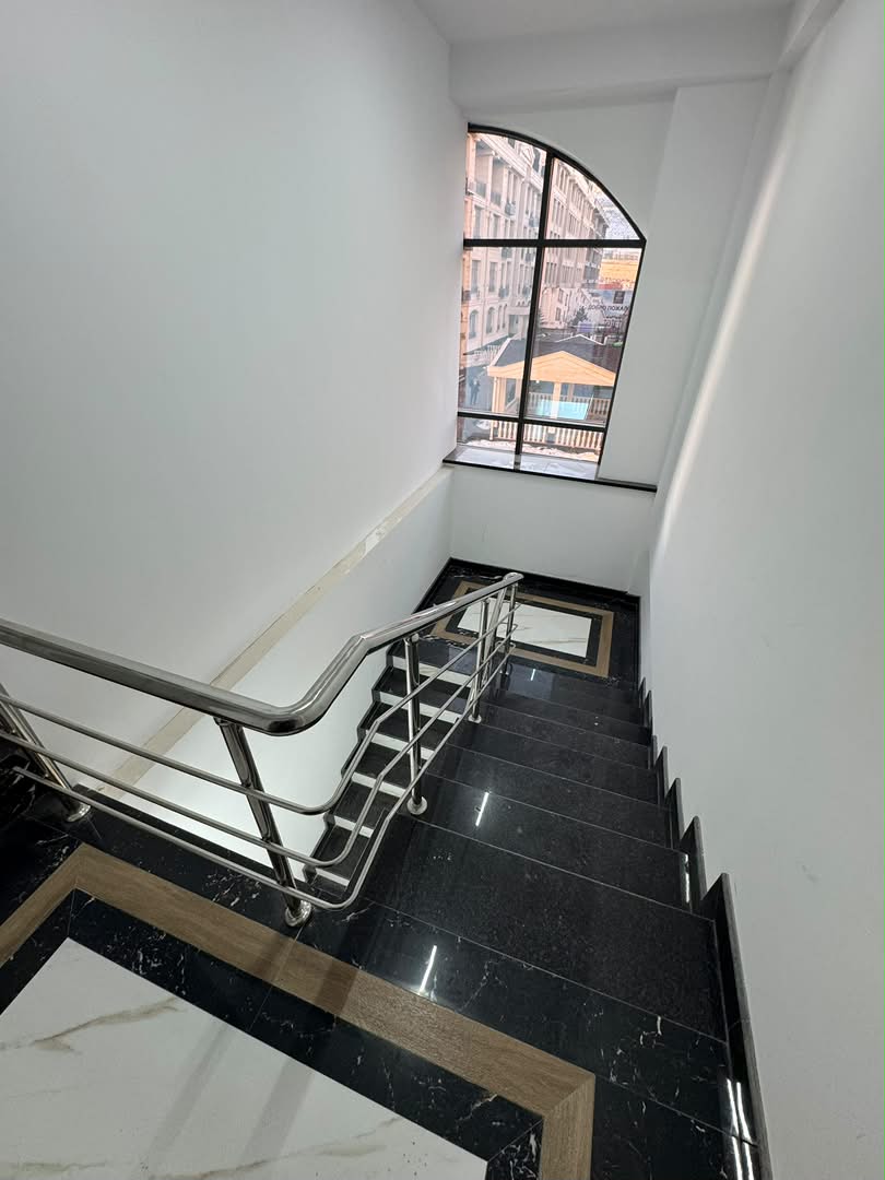 Офис, Коммерческая, 128 м2, этаж 2/2, Сост: Евроремонт - фото 5