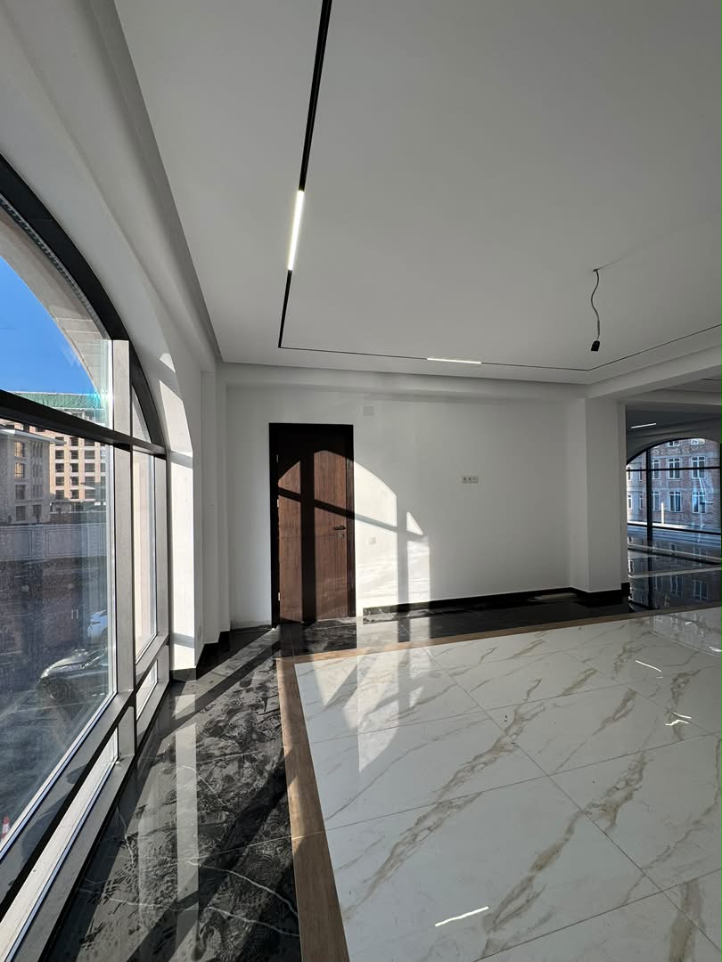 Офис, Коммерческая, 128 м2, этаж 2/2, Сост: Евроремонт - фото 12