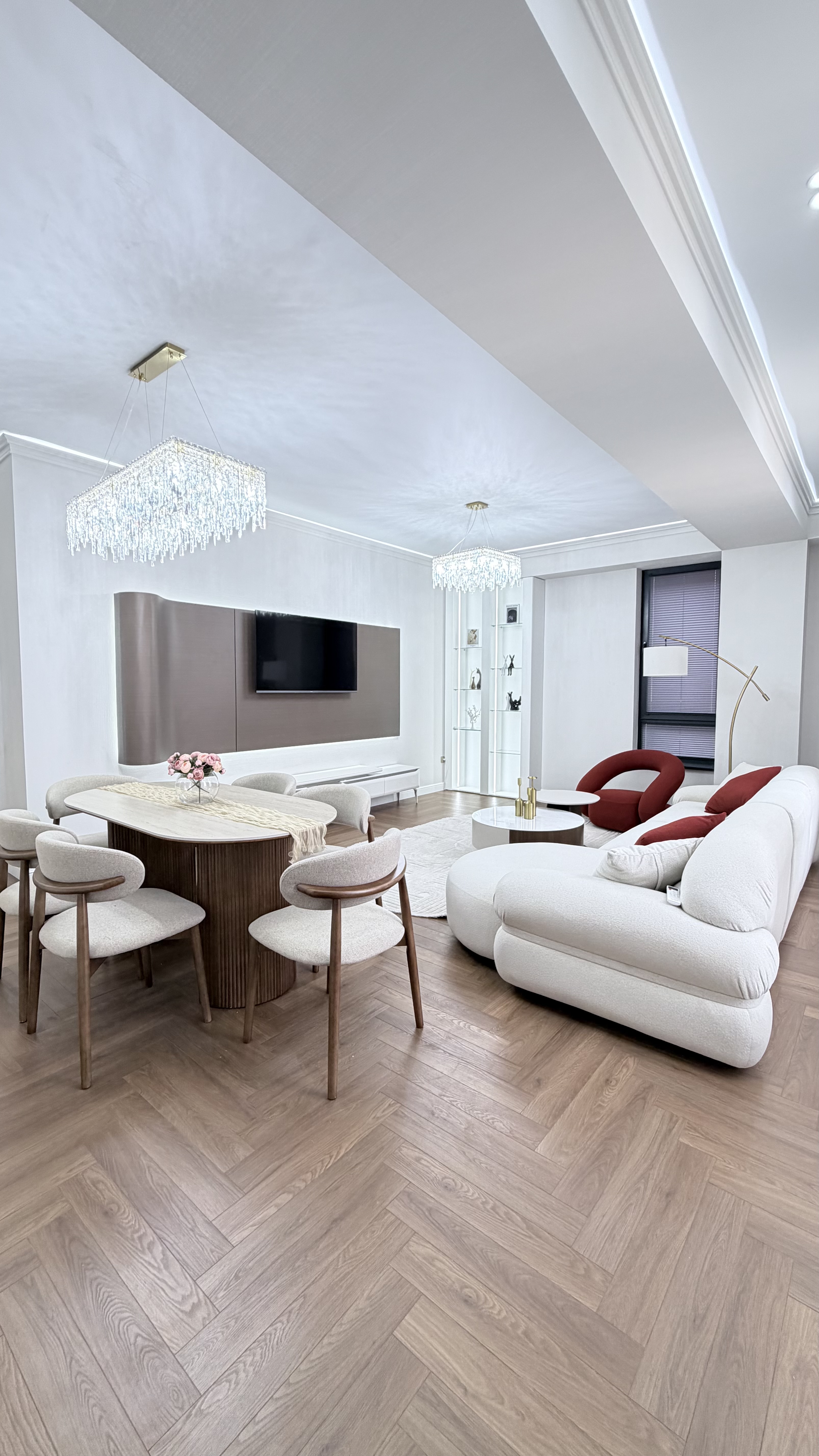 Элитка, 3 ком, 104 м2, этаж 9/14, ж/к Нью-Йорк сити (New York city), Сост: Евроремонт - фото 3