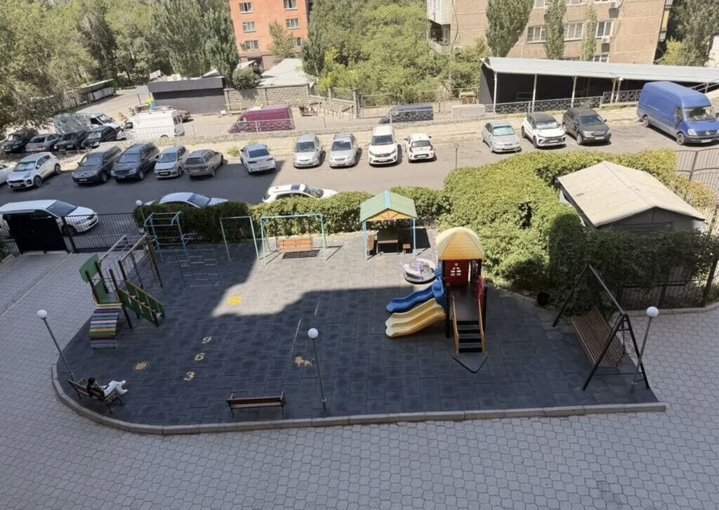Элитка, 92 м2, этаж 3/10, ж/к Мега Строй, Сост: Евроремонт - фото 9