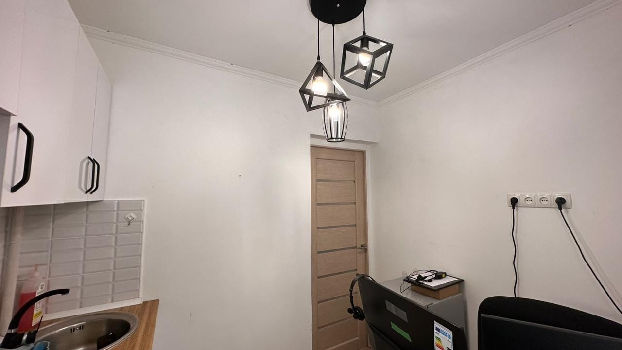 1 ком, Хрущёвка, 30 м2, этаж 1/4, Сост: Евроремонт - фото 7