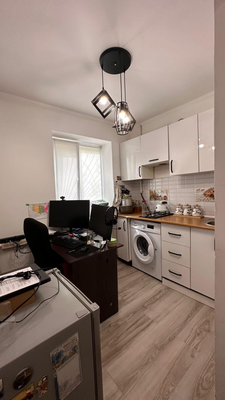 1 ком, Хрущёвка, 30 м2, этаж 1/4, Сост: Евроремонт - фото 9