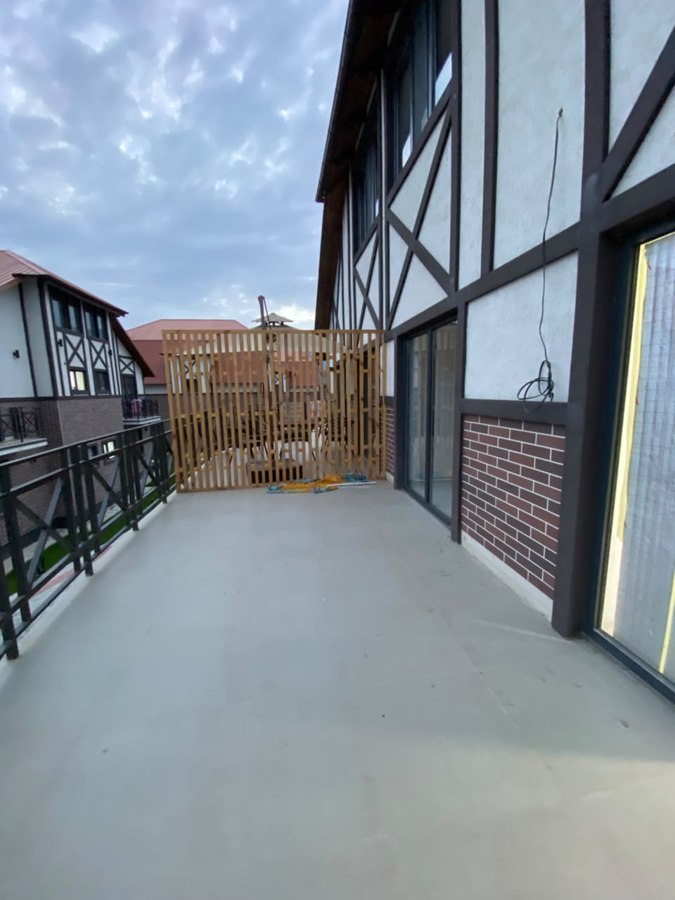 Элитка, 1 ком, 45.41 м2, этаж 2/3, ж/к Yacht Village, Сост: Евроремонт - фото 2