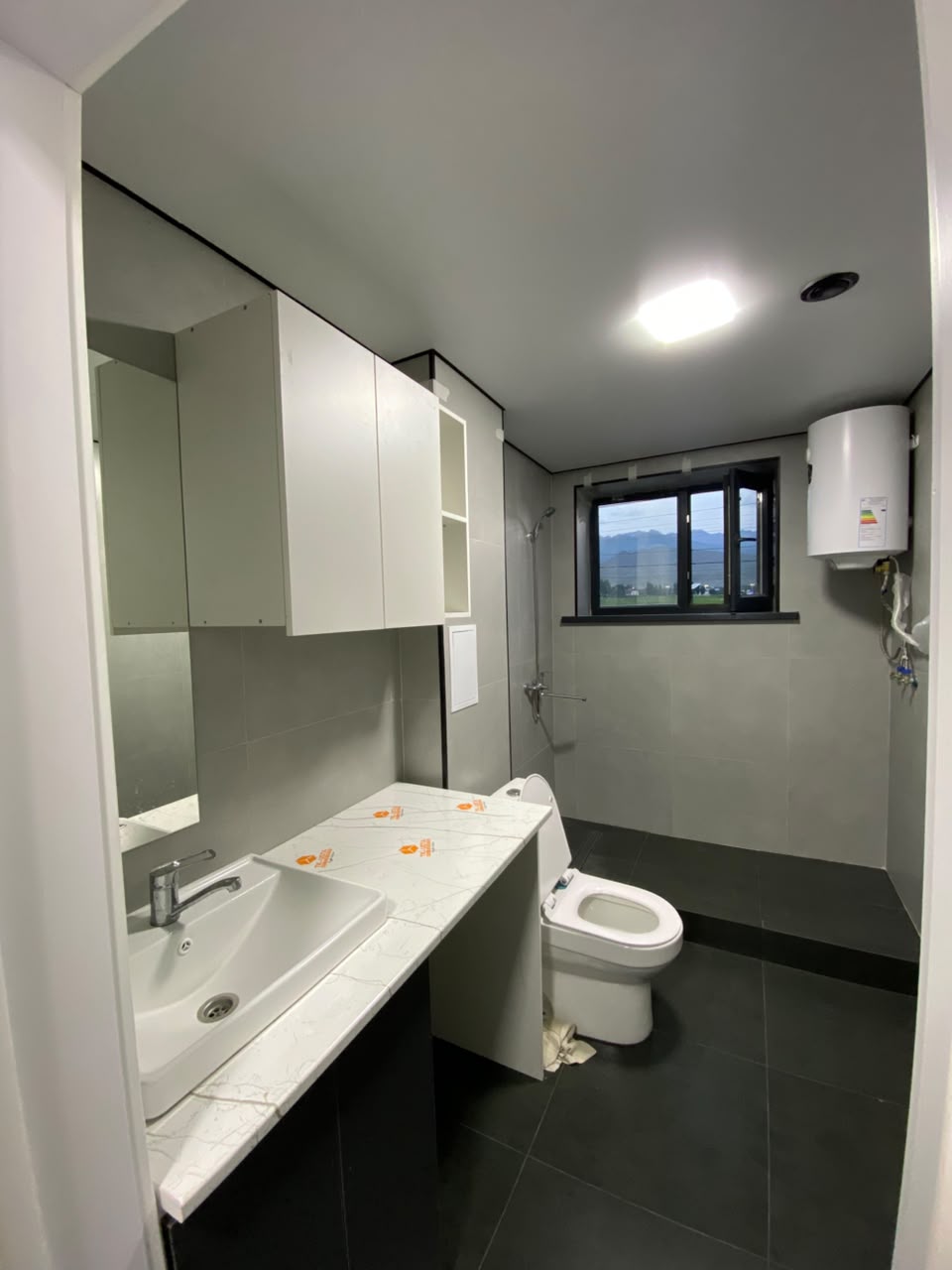 Элитка, 1 ком, 28.73 м2, этаж 2/3, ж/к Yacht Village, Сост: Евроремонт - фото 7