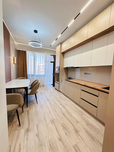 Продажа, Элитка, 2 ком, 58 м2, этаж 8/16, ж/к Крейсер (Kreyser), Сост: Евроремонт - фото 4