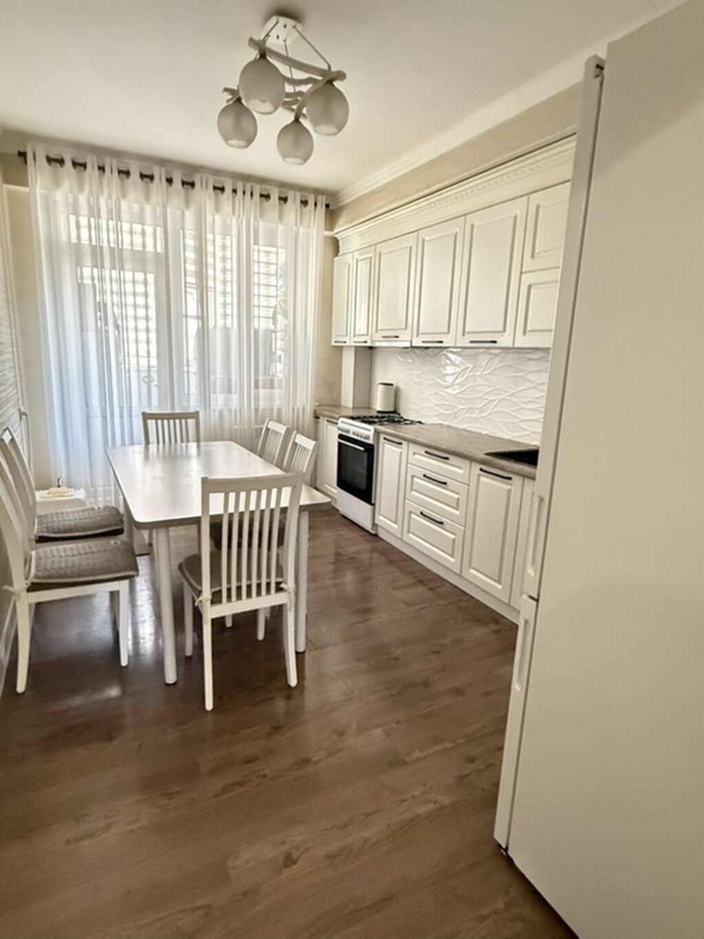 Элитка, 3 ком, 100 м2, этаж 7/10, Сост: Евроремонт - фото 4