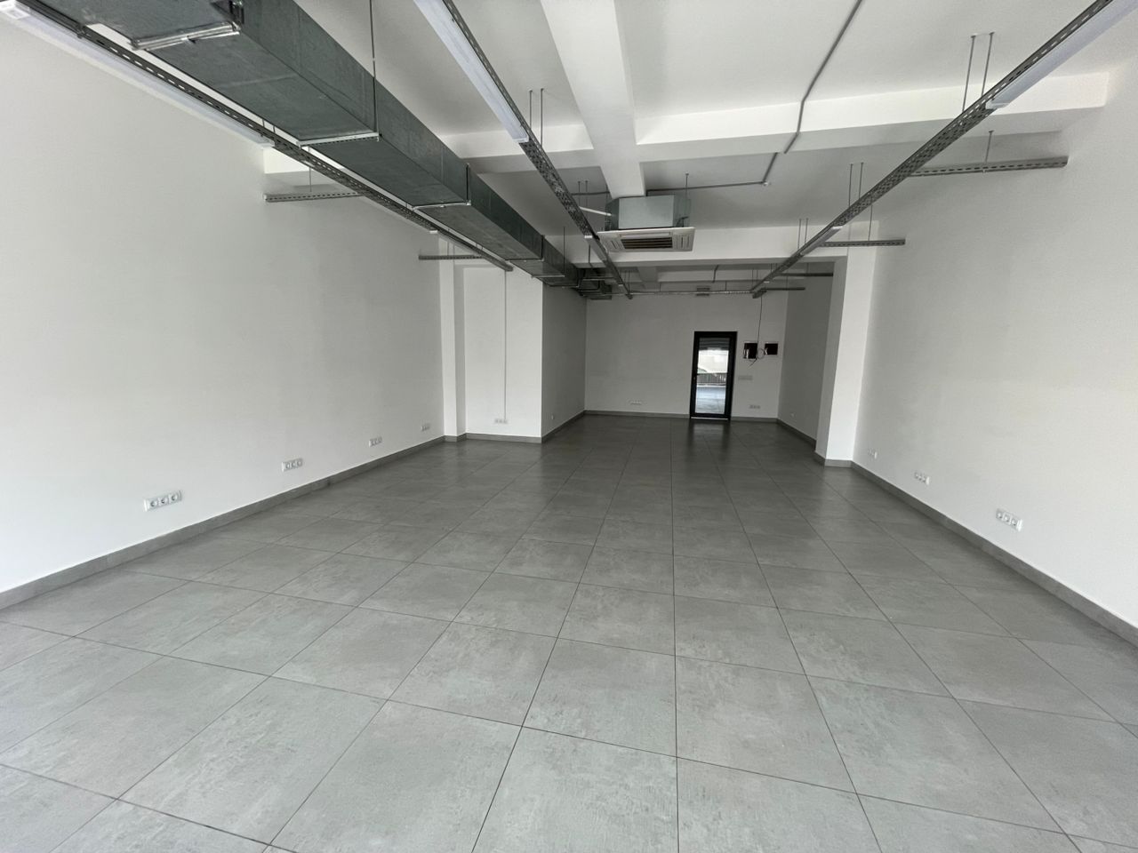 Аренда, Офис, Коммерческая, 72 м2, этаж 2/10, Сост: Евроремонт - фото 8