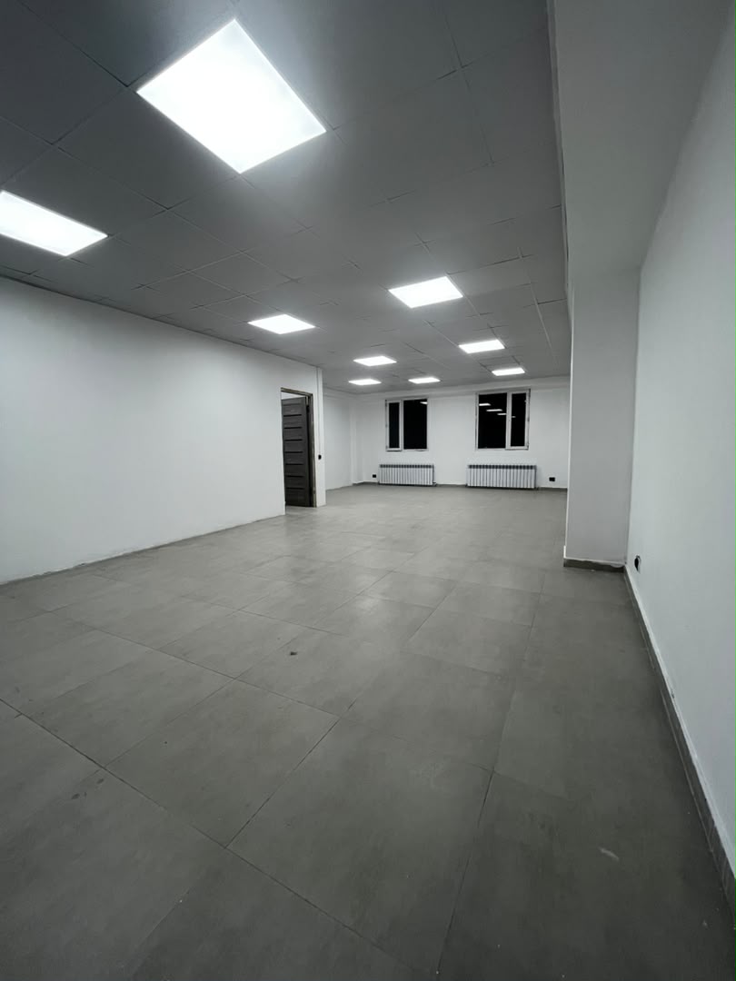 Аренда, Офис, Коммерческая, 200 м2, этаж 2/2, Сост: Евроремонт - фото 20