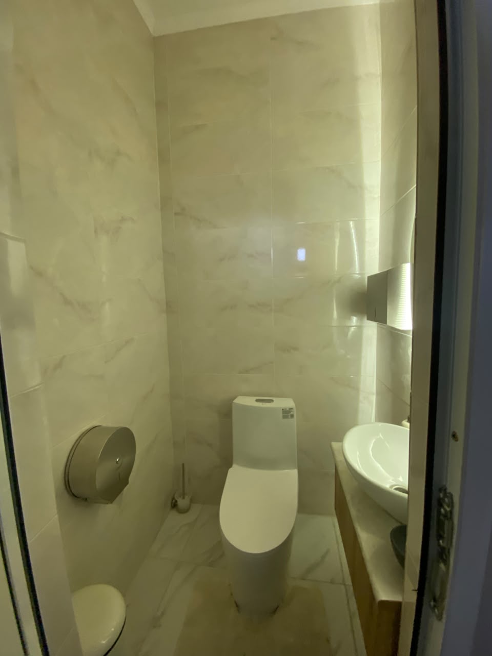 Готовый Бизнес, Коммерческая, 151 м2, этаж 1/10, Сост: Хорошее - фото 2