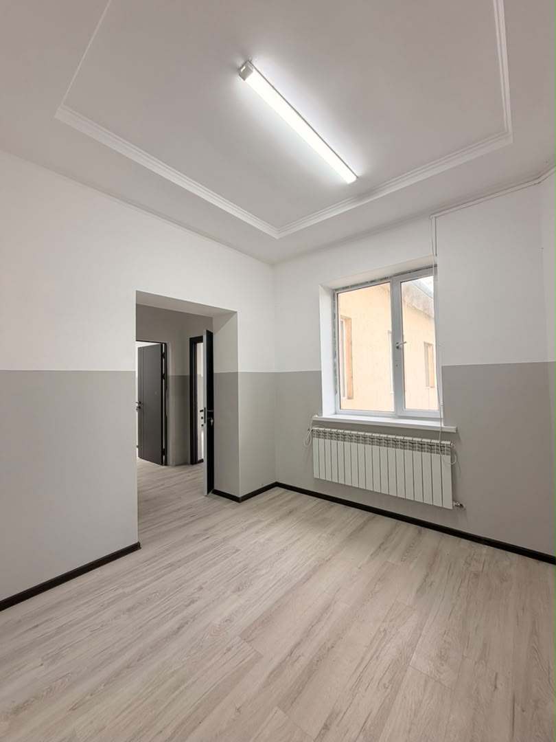 Офис, Коммерческая, 370 м2, этаж 1/2, Сост: Хорошее - фото 6