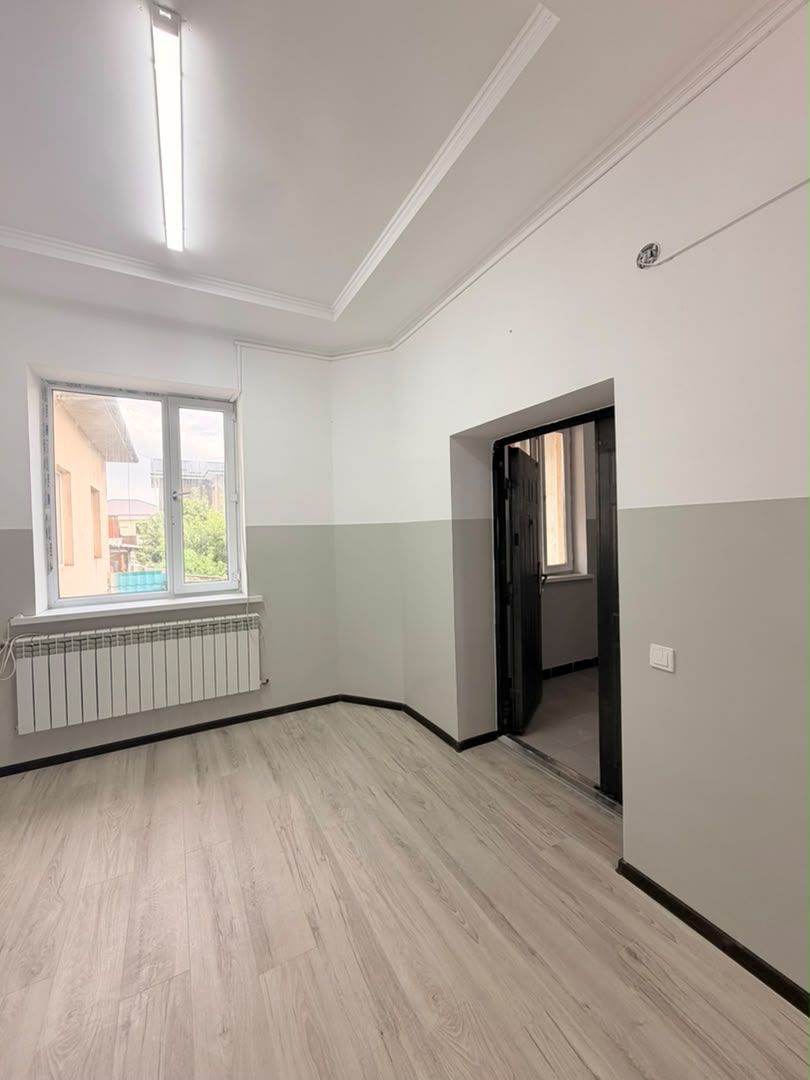Офис, Коммерческая, 370 м2, этаж 1/2, Сост: Хорошее - фото 7