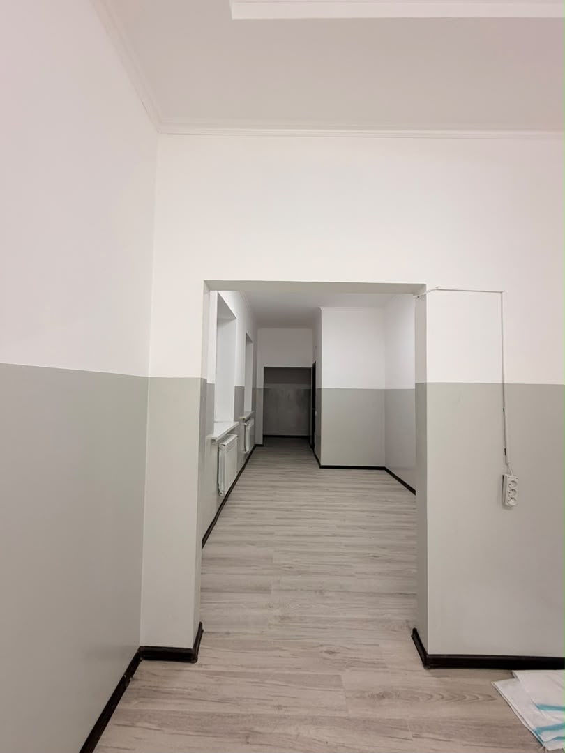 Офис, Коммерческая, 370 м2, этаж 1/2, Сост: Хорошее - фото 13