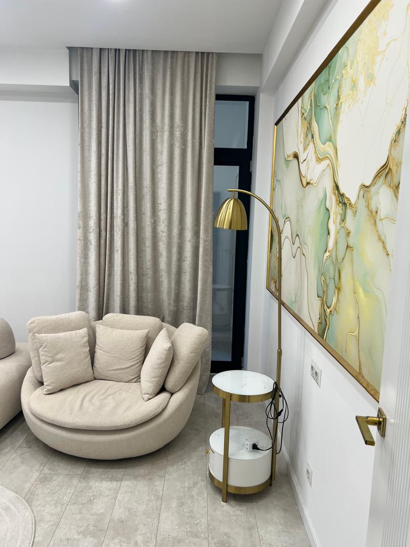 Элитка, 3 ком, 100 м2, этаж 4/14, ж/к Авангард Сити, Сост: Евроремонт - фото 2
