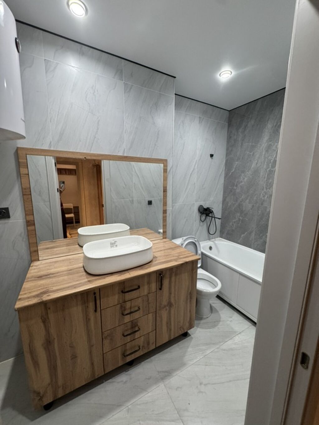 Элитка, 2 ком, 45 м2, этаж 10/14, ж/к Кап Строй Сити (Capstroy City) - фото 2