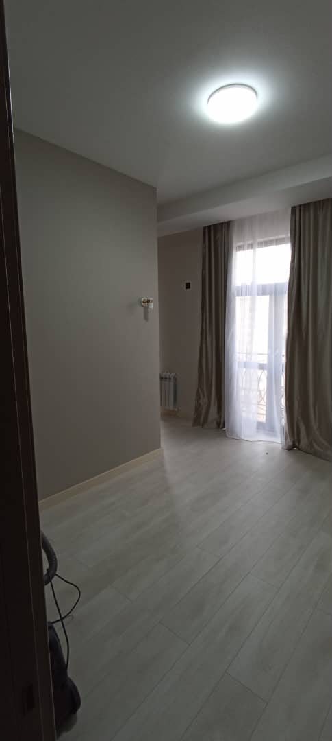 Элитка, 3 ком, 100 м2, этаж 8/11, Сост: Евроремонт - фото 12