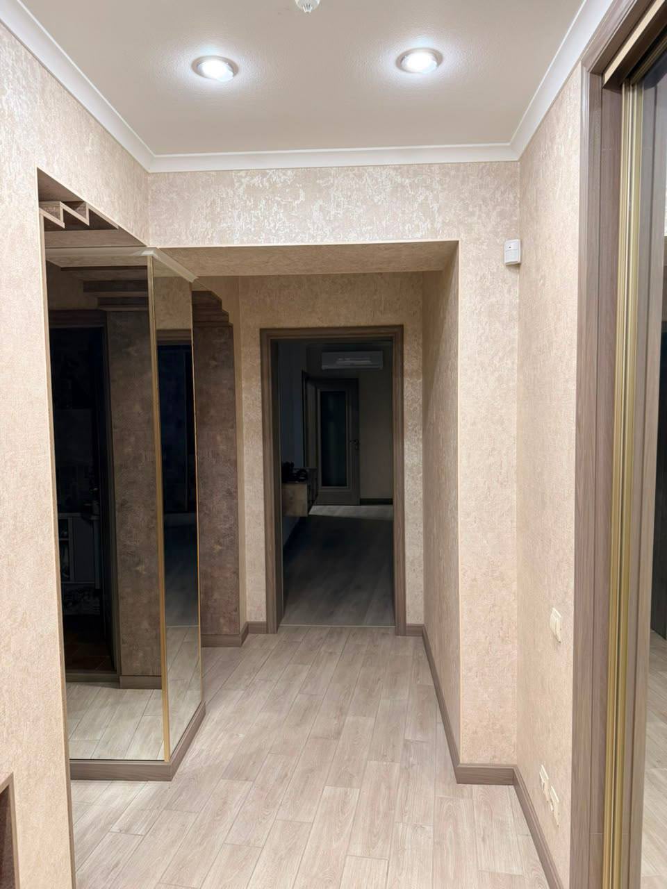 3 ком, Индивидуальный проект, 141 м2, этаж 3/7, Сост: Евроремонт - фото 8