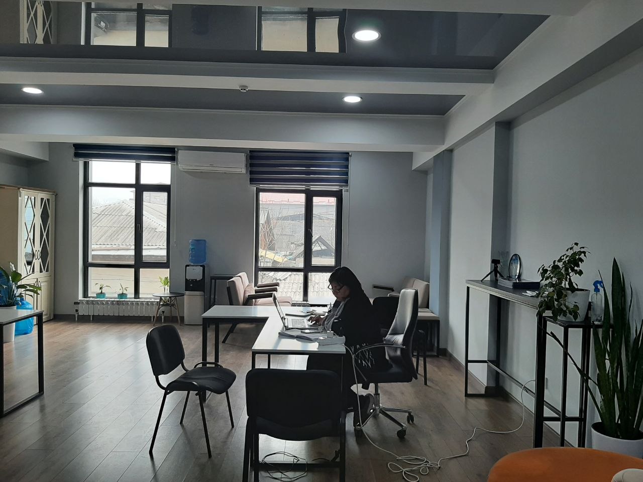 Аренда, Офис, Коммерческая, 56 м2, этаж 2/10, Сост: Евроремонт - фото 1