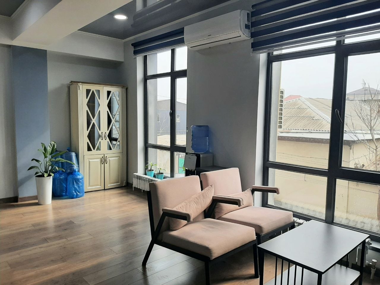Аренда, Офис, Коммерческая, 56 м2, этаж 2/10, Сост: Евроремонт - фото 2